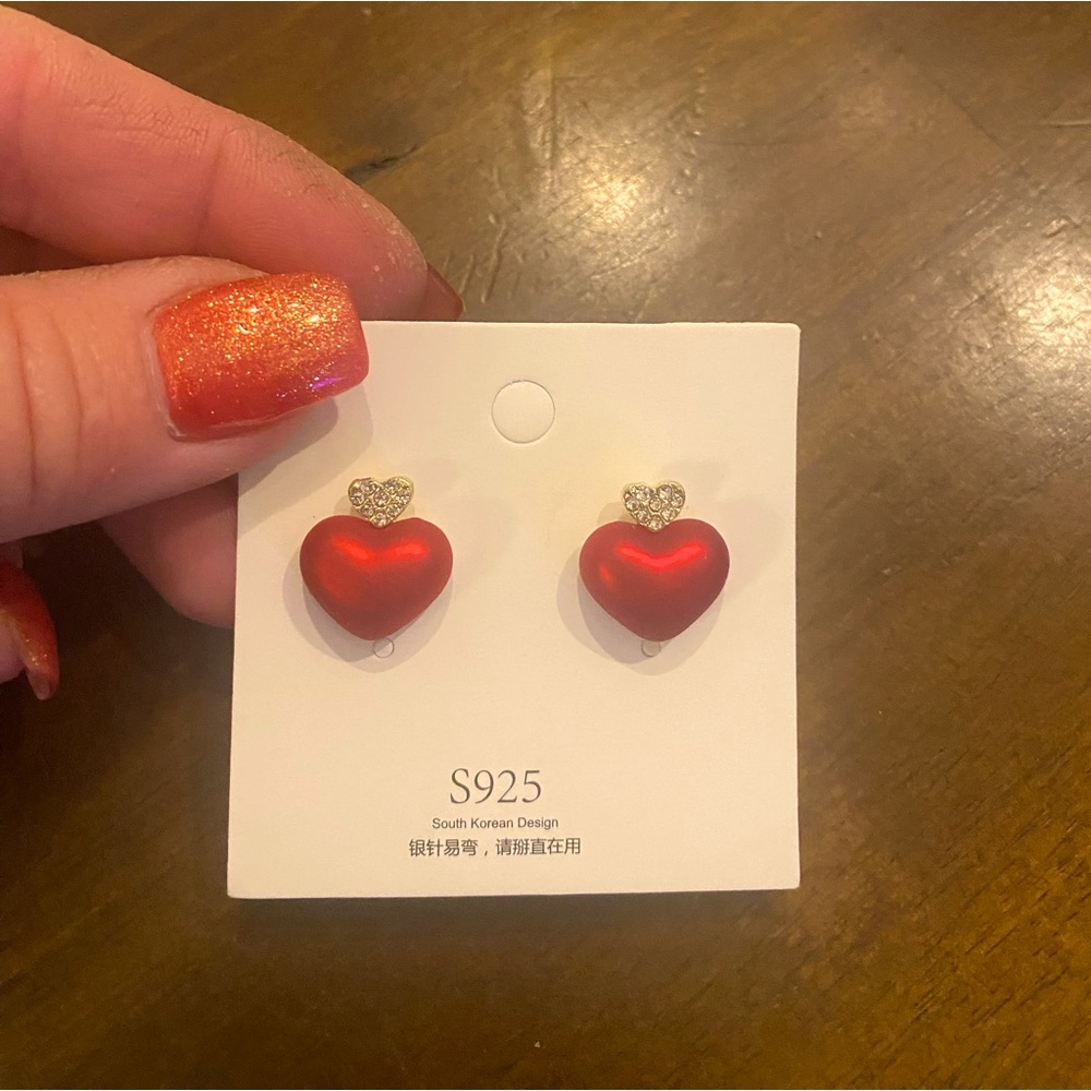Red heart (valentines earrings)